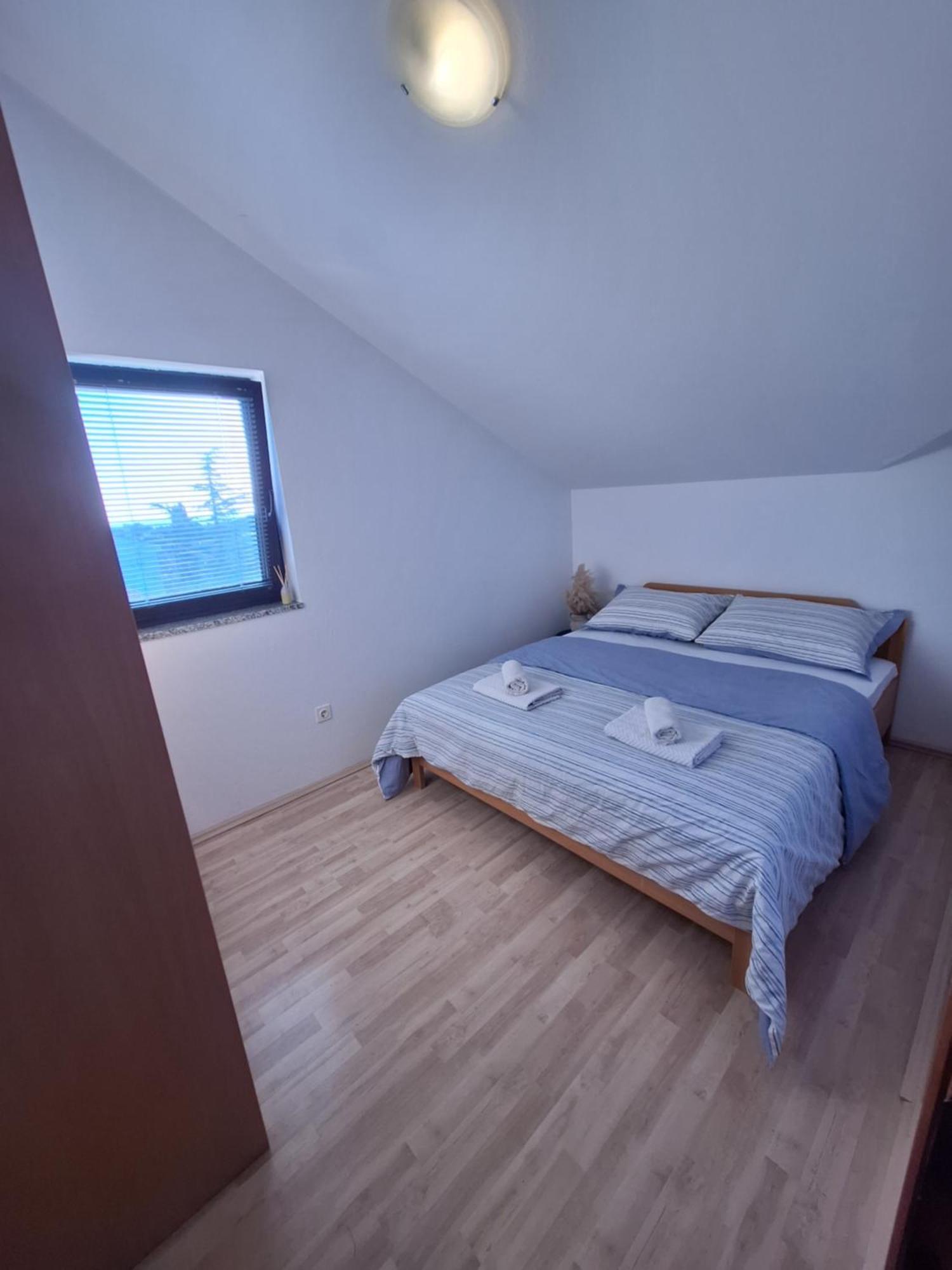 Apartmani Vukovic Punat Esterno foto
