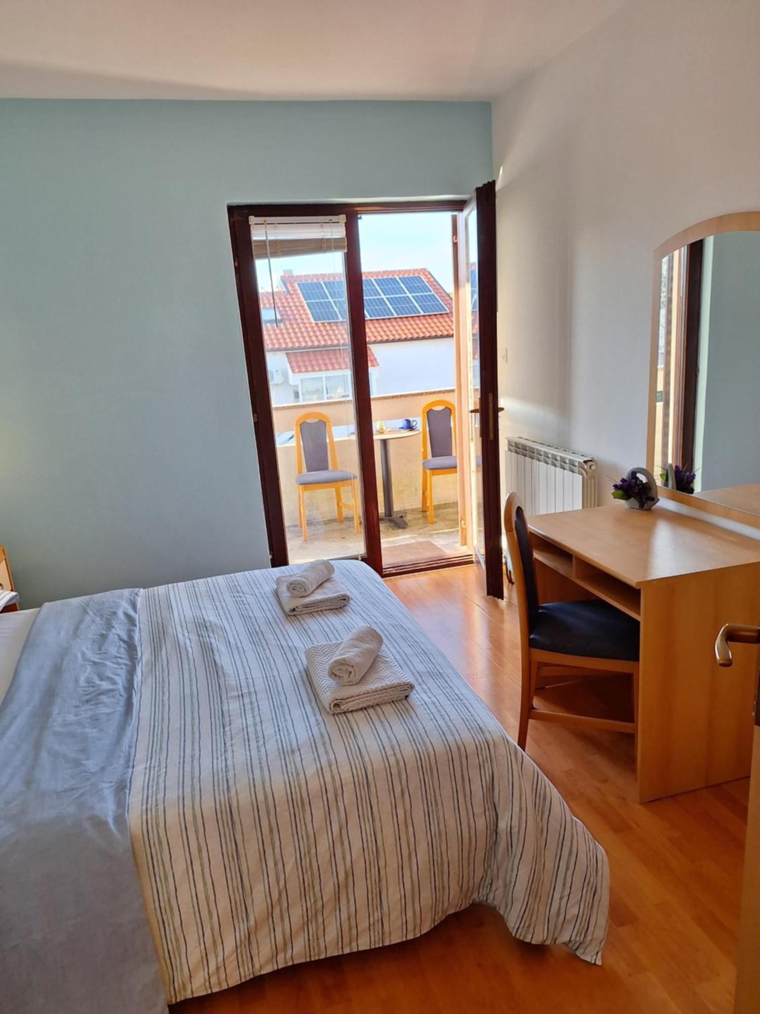 Apartmani Vukovic Punat Esterno foto