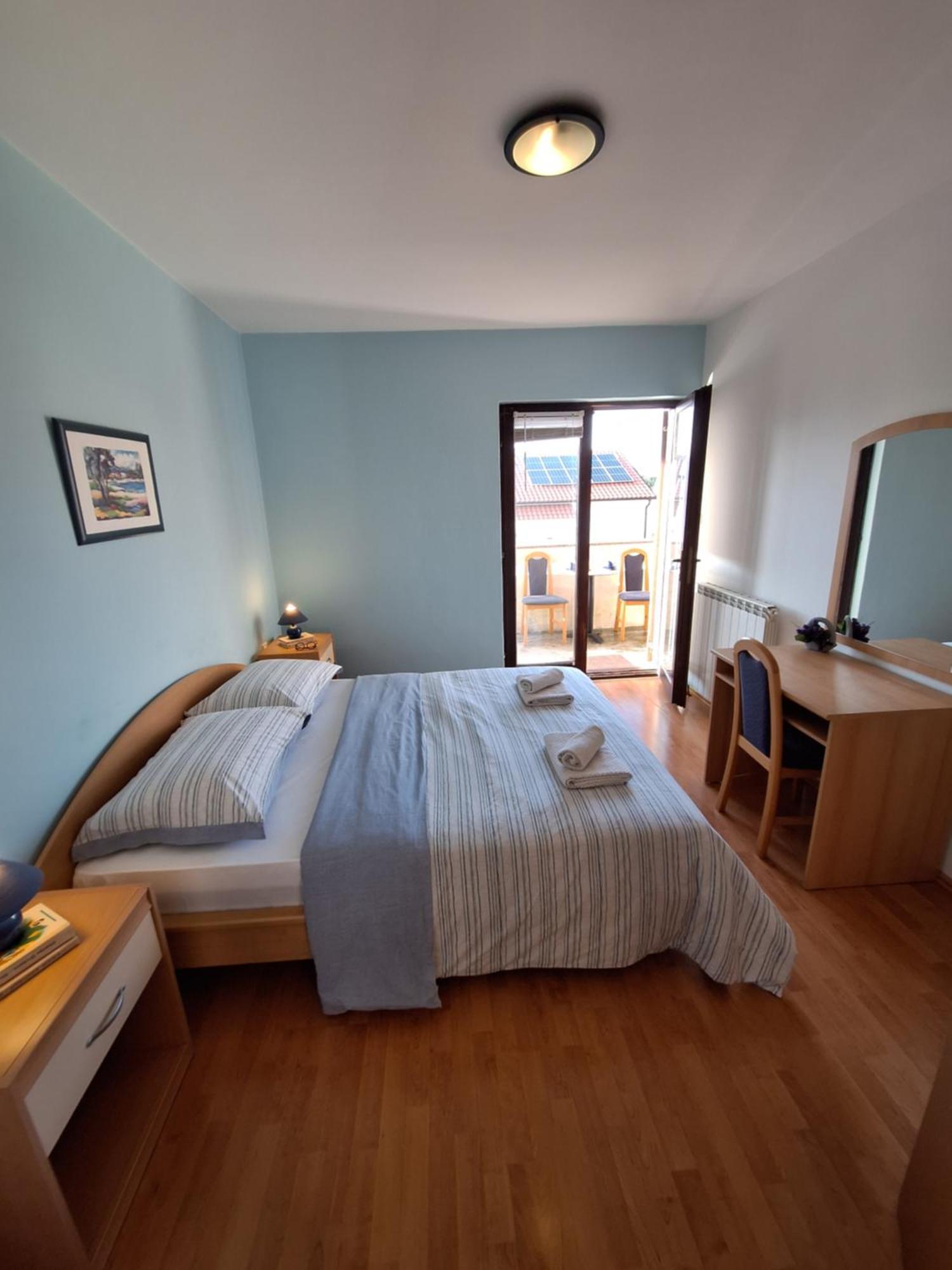 Apartmani Vukovic Punat Esterno foto